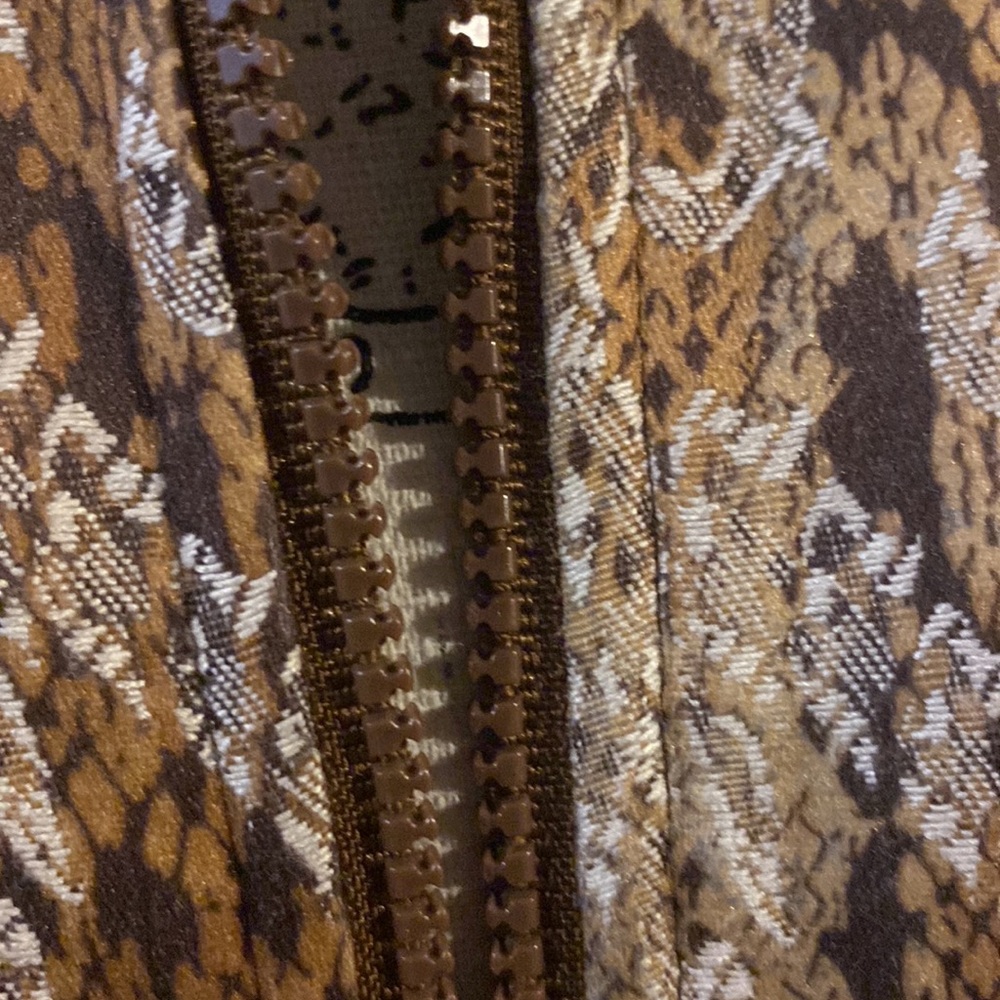 Jacket - Picture 3 of 5